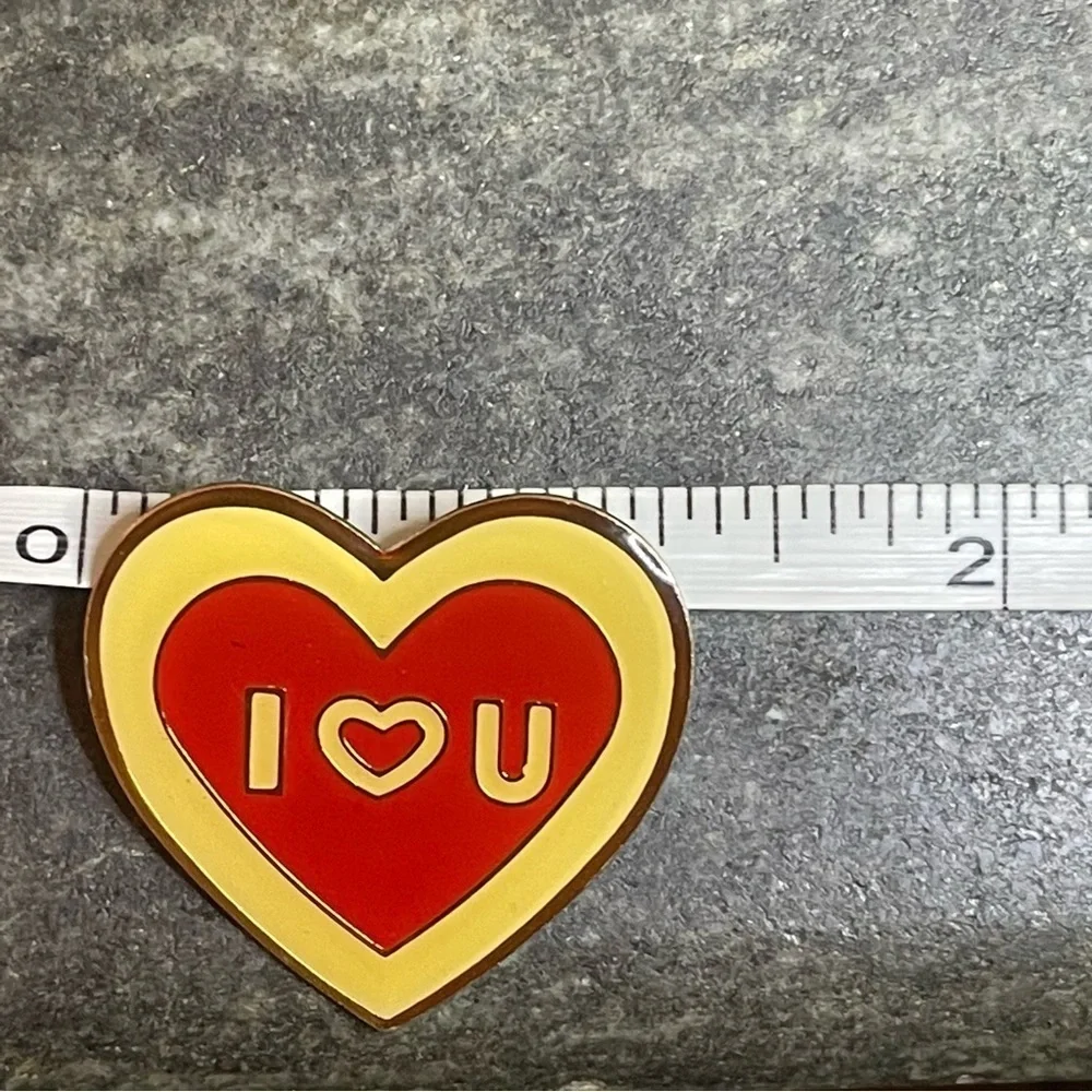 Vintage 80’s I Heart You Pin Red‎ & Yellow Enamel & Gold Tone Metal Back 1.25”